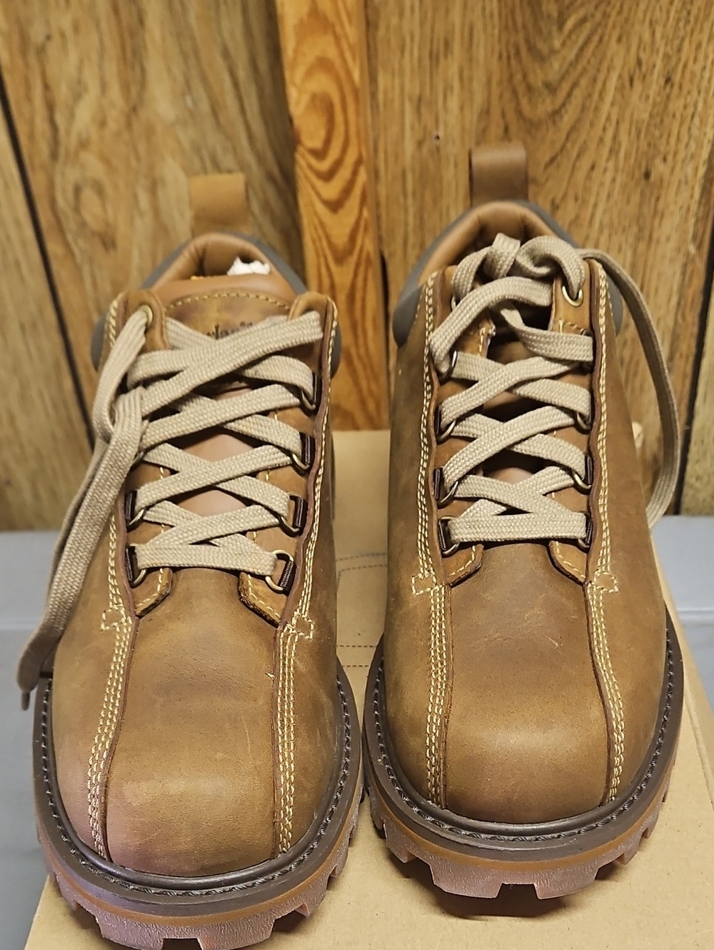 Men's Casual Timberland Brown Leather Lace-Up Shoes
